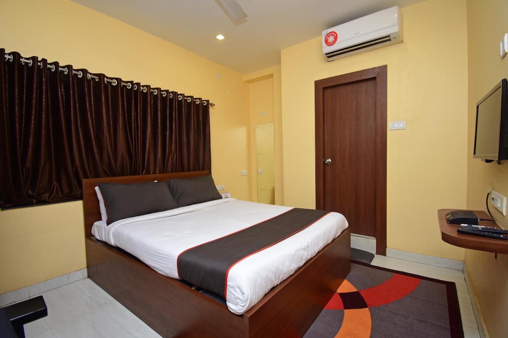 Готель Super Collection O Gokul Residency Near Emami City Dumdum Opposite Raja Palace Dam Dam Екстер'єр фото