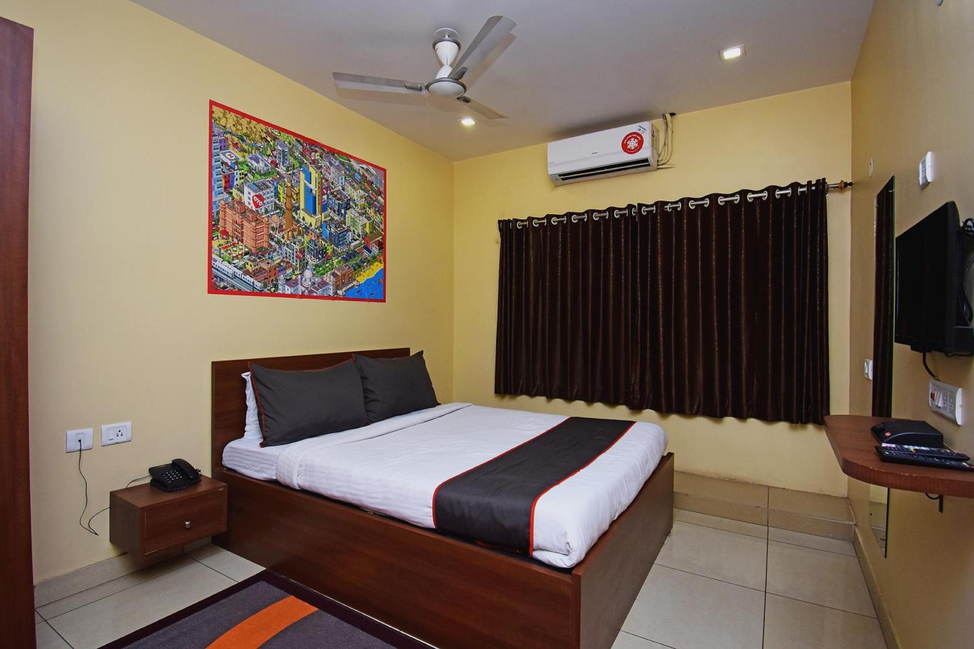 Готель Super Collection O Gokul Residency Near Emami City Dumdum Opposite Raja Palace Dam Dam Екстер'єр фото